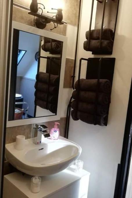 Appartement Le Nid Douillet Splendide Linge Fourni à La Bourboule Extérieur photo
